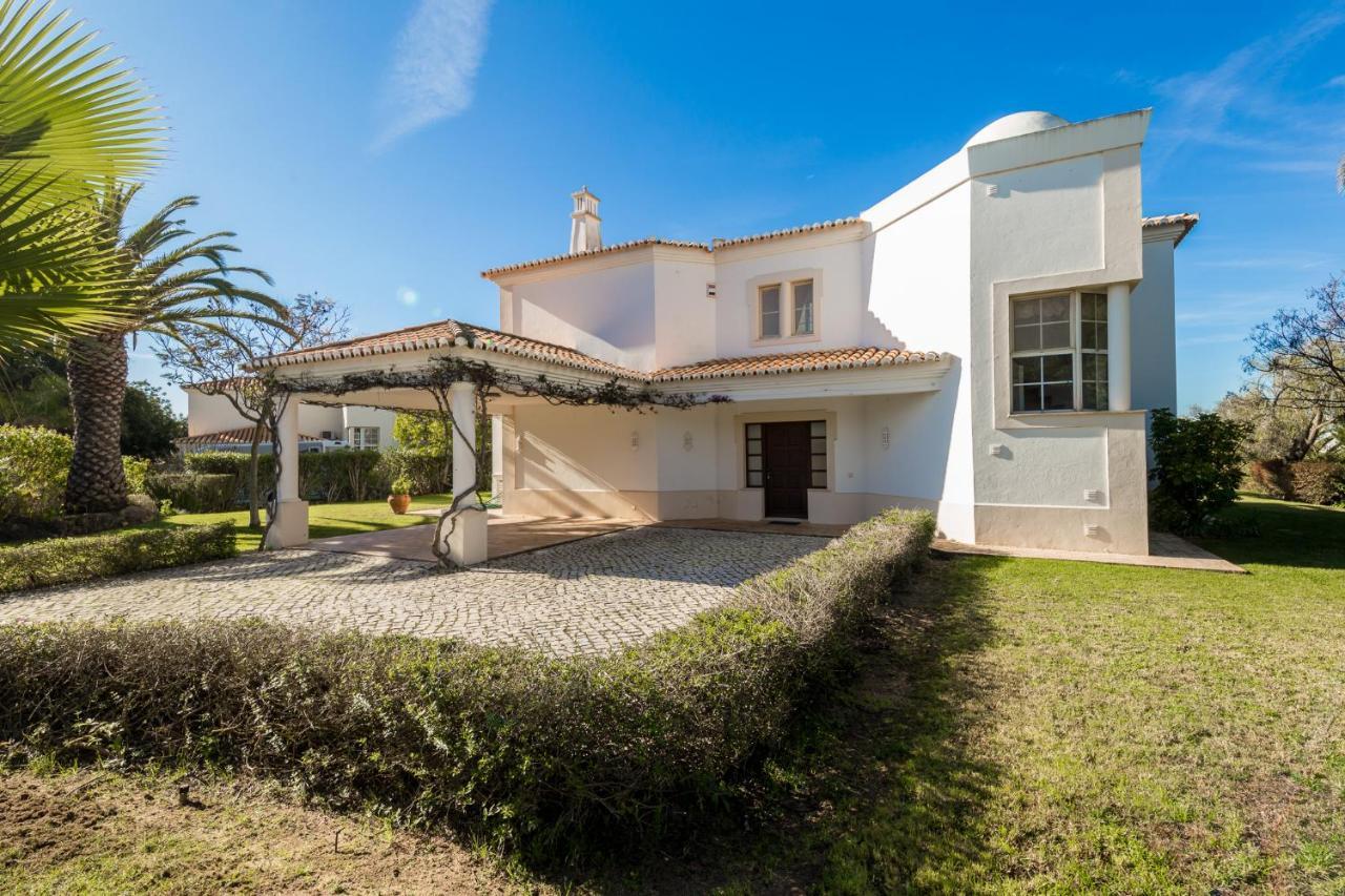 Peaceful 4Br Villa On Gramacho Golf Resort W/ Private Pool Лагоа Екстер'єр фото